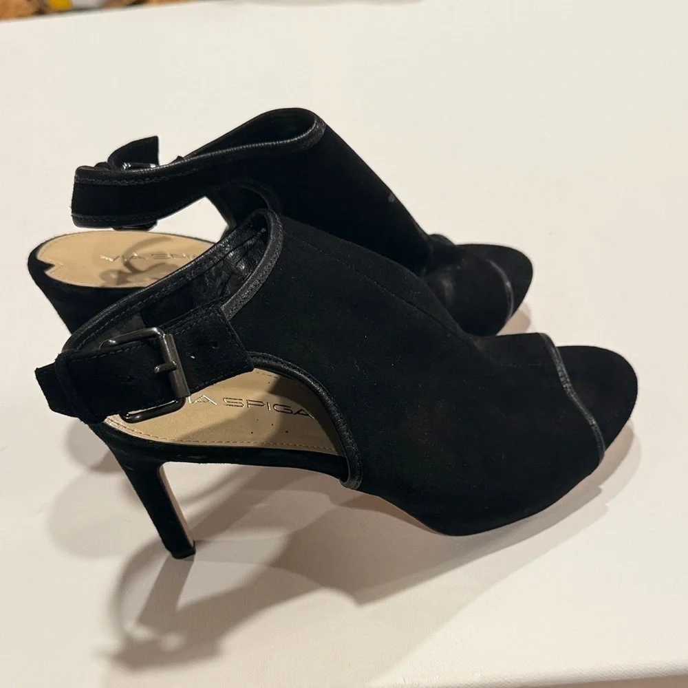 Via Spiga Black Peep-Toe Heels